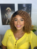 Wig Eloa cacheada 40cm Cor T4/27