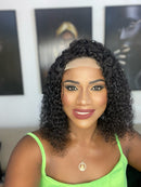 Lace front 4x4 COR 1 Cacheada 30CM