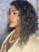 Lace Cabelo Humano front Laís