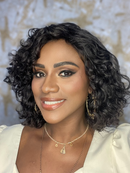 Peruca wigs cabelo humano encaracolado 35cm cor1 o nome dela é Thais